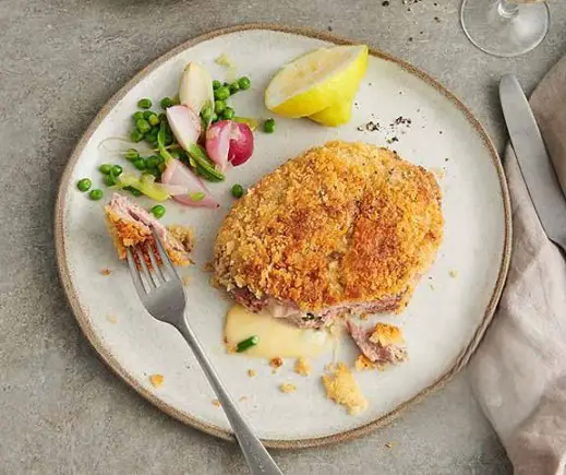 Cordon bleu mit Frühlingsgemüse